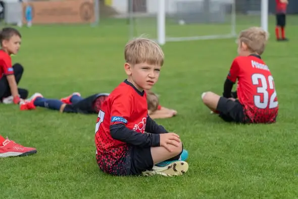 Skrzaci z GKS Gryf Sicienko na turnieju PAP Osielsko CUP w Żołędowie
