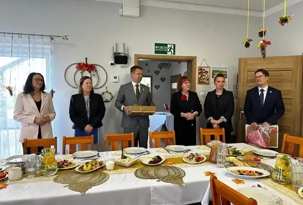 Klub Senior+ w Magdalence świętował 5-lecie. Były życzenia i petanque