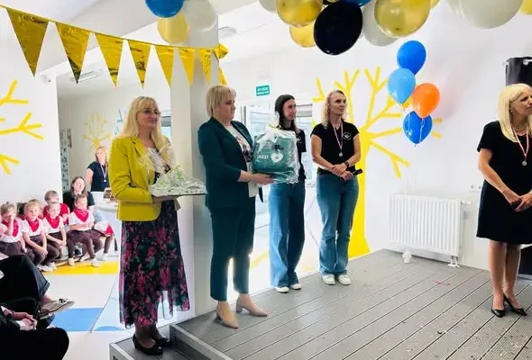 10 lat Przedszkola Publicznego nr 1 w Osielsku – jubileusz z defibrylatorem w prezencie