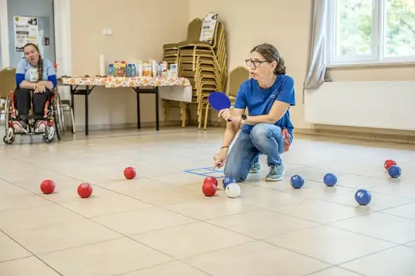 Boccia bez barier w Żołędowie – sport, który łączy pokolenia i środowiska