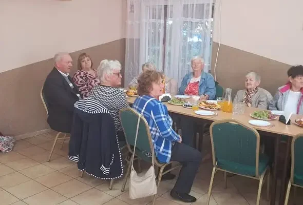 Zalesie: KGW ZALESIEMKA nagrywa historie sołectwa i gra w petanque z młodzieżą