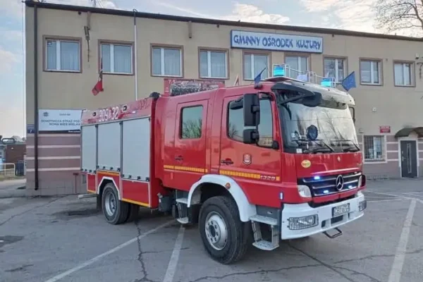 Plama oleju w Nowej Wsi Wielkiej — interwencja strażaków OSP