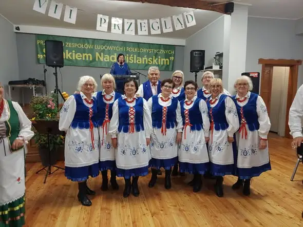 Zespół Wrzos na VII Przeglądzie „Szlakiem Nadwiślańskim” w Czarżach