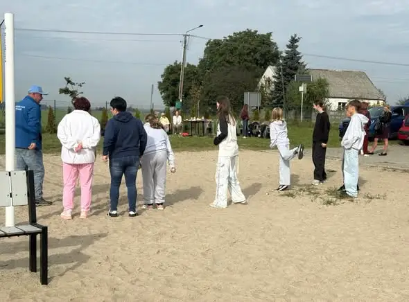 Pétanque w Pyszczynie: seniorzy i dzieci zagrali razem na zakończenie cyklu