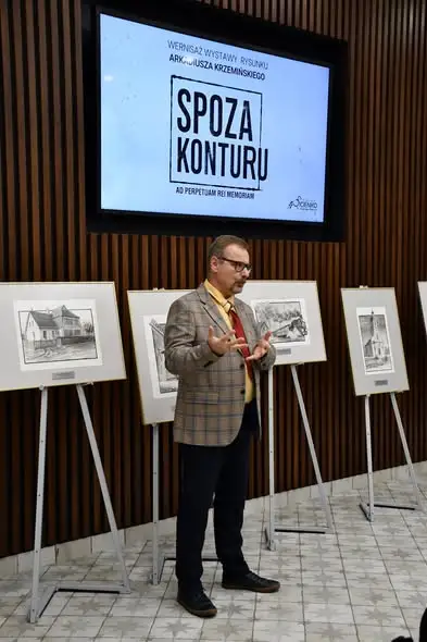 Wernisaż w Pałacu w Sicienku: rysunki Arkadiusza Krzemińskiego o lokalnym dziedzictwie