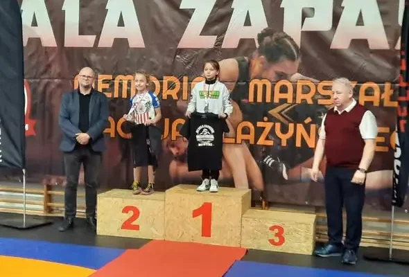 Victoria Osielsko z drużynowym złotem i sześcioma medalami w Pelplinie