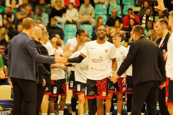 Enea Łaciate Astoria Bydgoszcz przegrywa ze Śląskiem Wrocław 77:100 w 4. kolejce PGE Basket Ligi