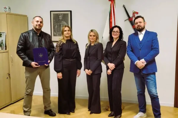 Koronowo: rusza budowa parkingu przy Szkole Podstawowej nr 2