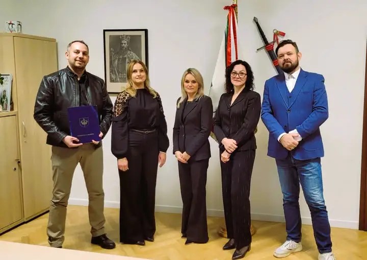 Koronowo: rusza budowa parkingu przy Szkole Podstawowej nr 2
