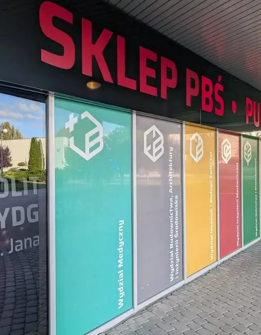 Sklep uczelniany w Auditorium Novum otwarty w sobotę 24.10 – zaprasza studentów studiów niestacjonarnych