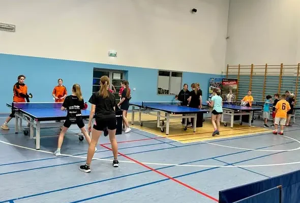 Szkolne Mistrzostwa Powiatu Bydgoskiego w tenisie stołowym – znamy medalistów