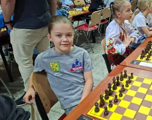 Osielsko na szachowej mapie Polski – Pola i Maks Olędzcy w czołówce mistrzostw szkół